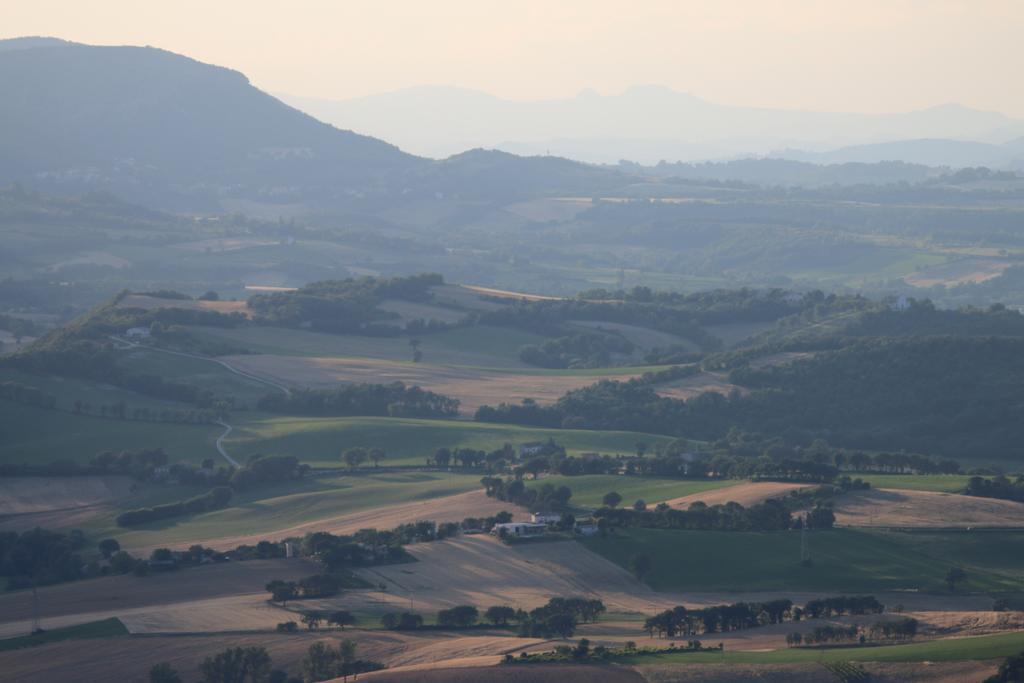 Agriturismo Valdifiori Sassoferrato Buitenkant foto